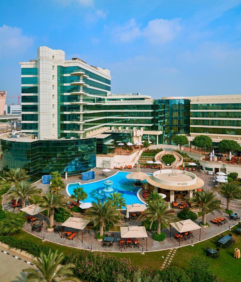 Millennium Airport Hotel Dubai Exterior foto